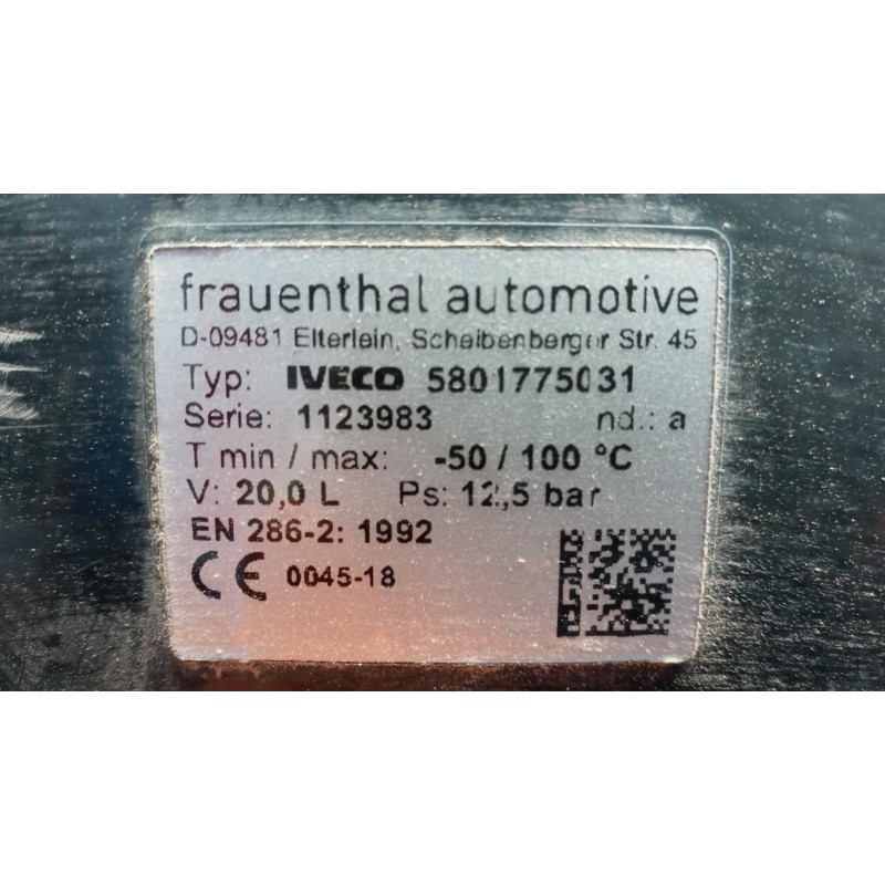 IVECO SERBATOIO ARIA IVECO TRAKKER 2013> usato