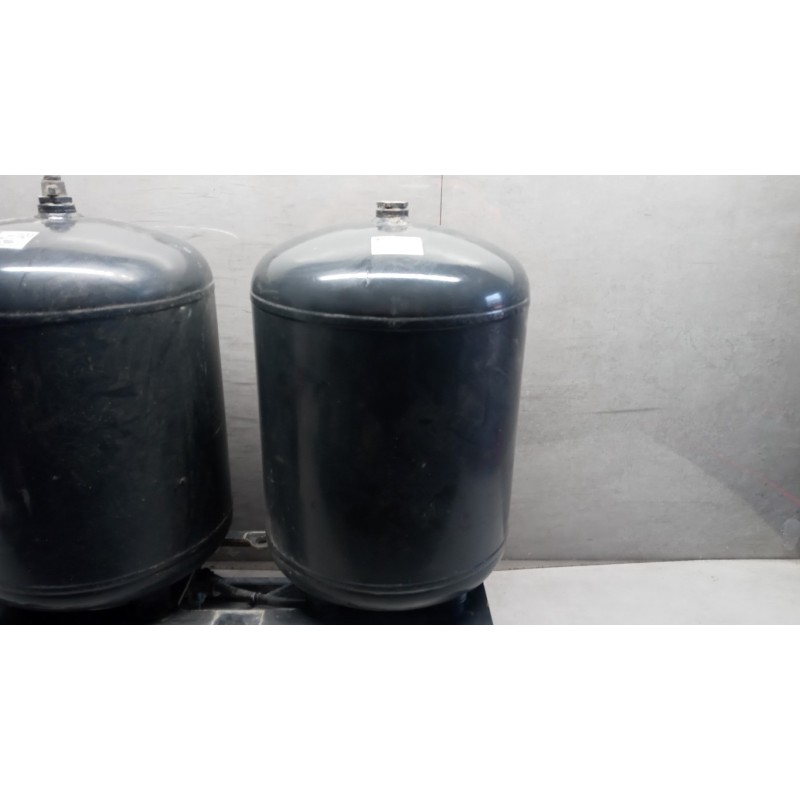 IVECO SERBATOIO ARIA IVECO TRAKKER 2013> usato