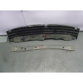 LOWER PANEL COVERING TOYOTA...