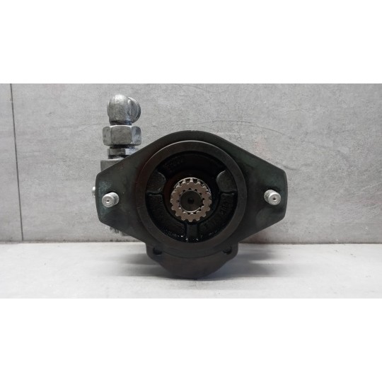 HYDRAULIC PUMP  MENARINI BUS used