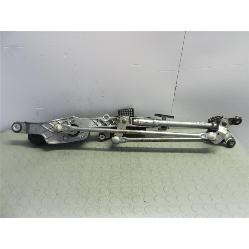 MAZDA windshield wiper motor MAZDA Mazda2 2007>2014 used