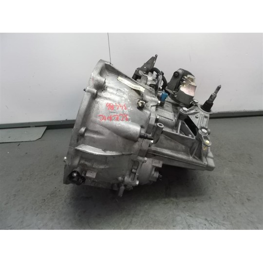CAMBIO RENAULT Scenic 2003>2006 usato