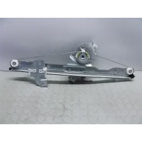 FRONT RIGHT POWERED WINDOWS...