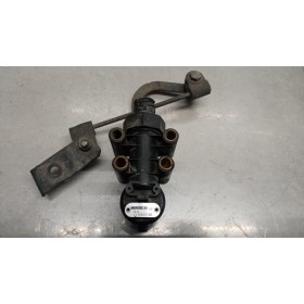 IDLE STABILIZER VALVE...