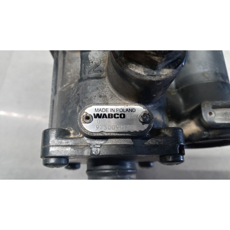 IVECO VARIOUS BRAKE 1  IVECO TRAKKER 2013> used