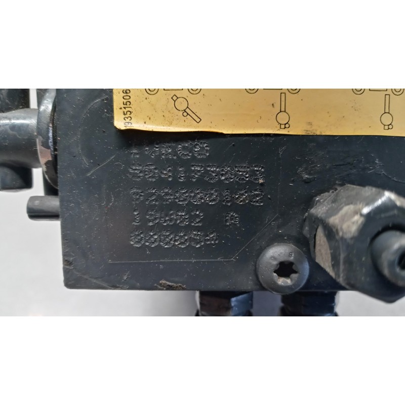 IVECO CAB LIFT PUMP  IVECO TRAKKER 2013> used