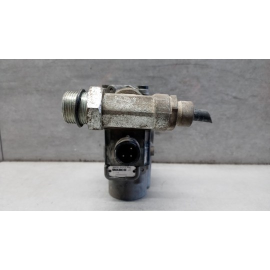 VARIOUS BRAKE 2 IVECO TRAKKER 2013> used