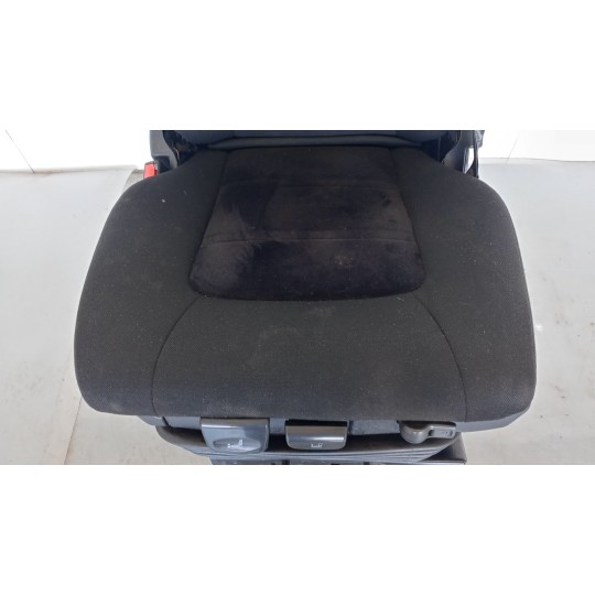 SEDILI ANTERIORI IVECO TRAKKER 2013> usato