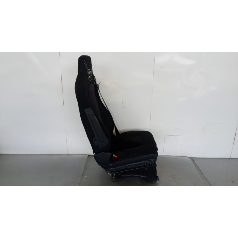 IVECO FRONT SEATS IVECO TRAKKER 2013> used