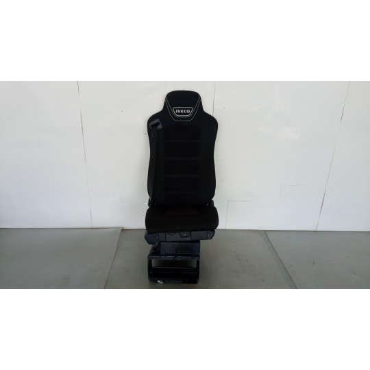 FRONT SEATS IVECO TRAKKER 2013> used
