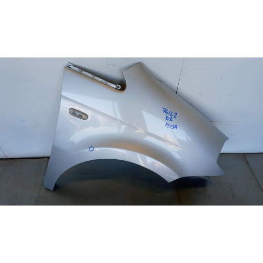 PARAFANGO ANTERIORE DESTRO LANCIA Musa 2004>2007 usato