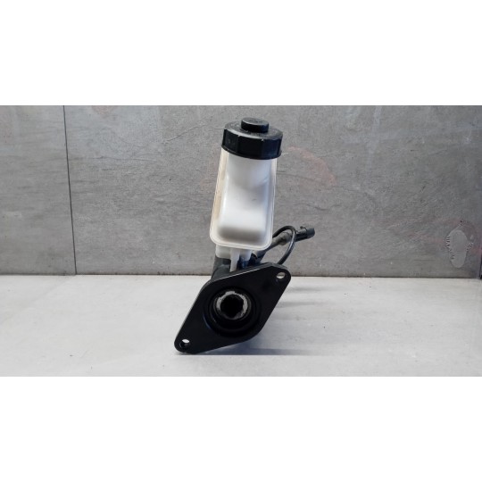 POMPA SERVOFRIZIONE IVECO TRAKKER 2013> usato