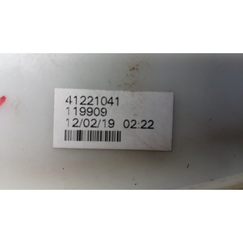 IVECO FRECCIA ANTERIORE SINISTRA IVECO TRAKKER 2013> usato