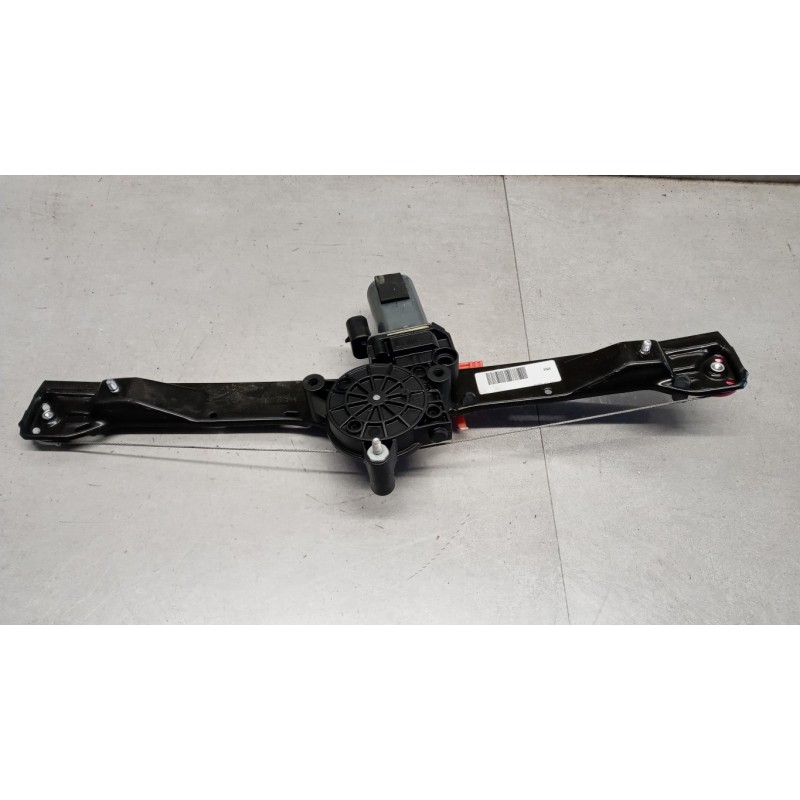 FIAT ALZA VETRI ANTERIORI DESTRO FIAT F.Grande Punto 2005>2012 usato