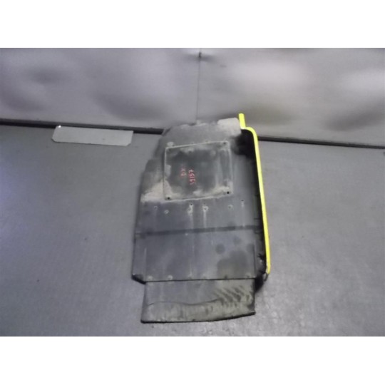 RIGHT FRONT MUDGUARD  MAN TG-A 2000>2007 used