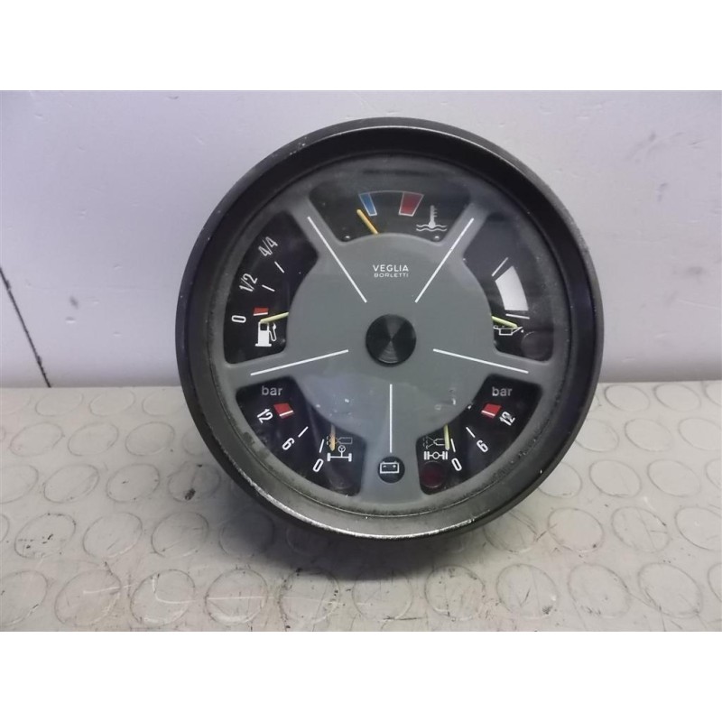 IVECO INSTRUMENT PANEL IVECO 160 NC usato