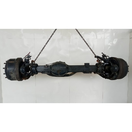 FRONT DRIVE AXLE IVECO TRAKKER 2013> used