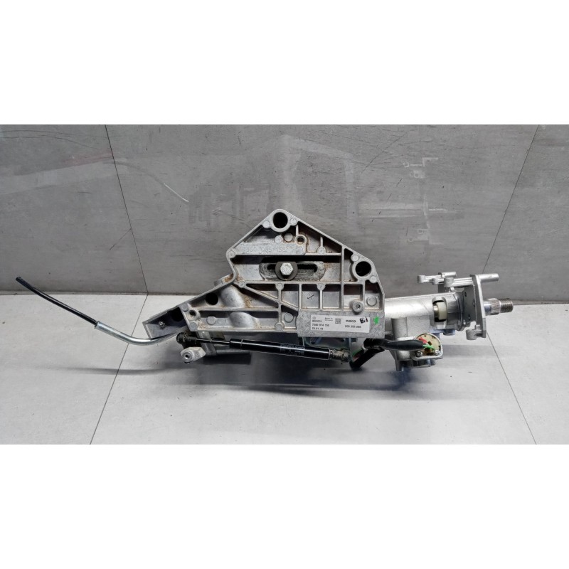 IVECO STEERING COLUMN  IVECO TRAKKER 2013> used