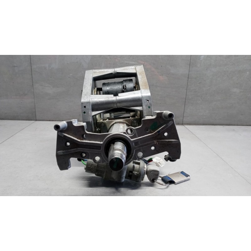 IVECO STEERING COLUMN  IVECO TRAKKER 2013> used