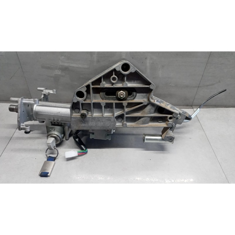 IVECO PIANTONE STERZO IVECO TRAKKER 2013> usato