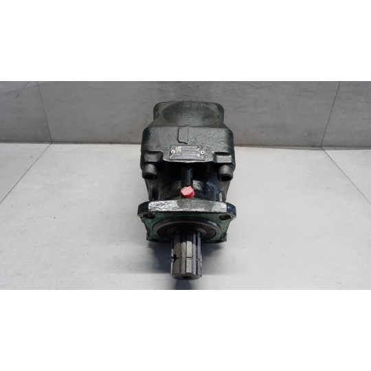HYDRAULIC PUMP  IVECO TRAKKER 2013> used