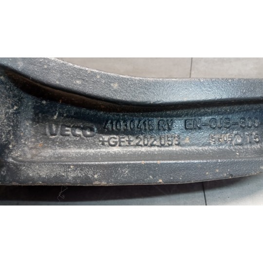 SUSPENSION SUPPORT IVECO TRAKKER 2013> used