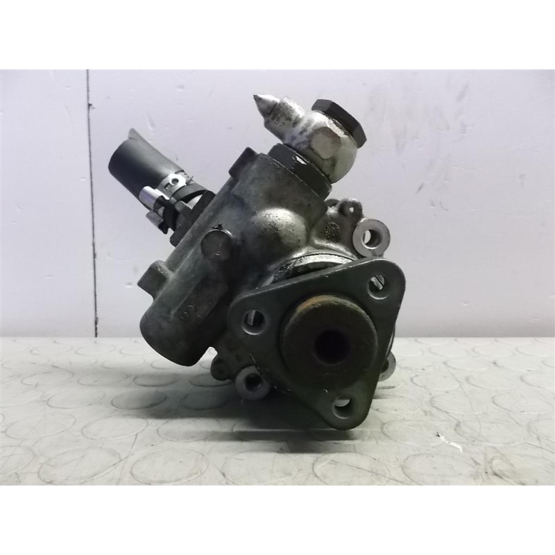 BMW POMPA IDROGUIDA BMW Serie 3 (E90/E91) 2005>2008 usato