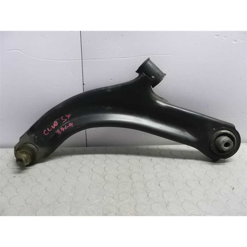 RENAULT BRACCIO OSCILLANTE ANTERIORE INFERIORE SINISTRO RENAULT Clio 2005>2009 usato