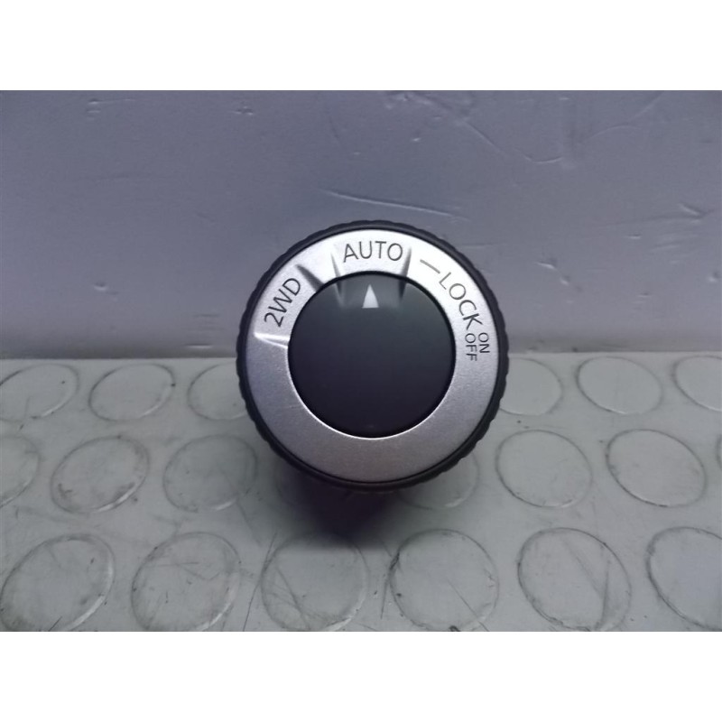 DACIA VARIOUS SWITCHES AND BUTTONS A
 DACIA Duster 2010>2013 used