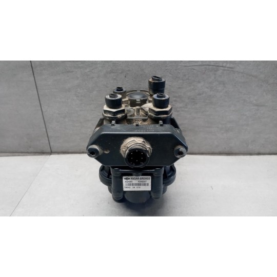 VARIOUS BRAKE 1  IVECO TRAKKER 2013> used