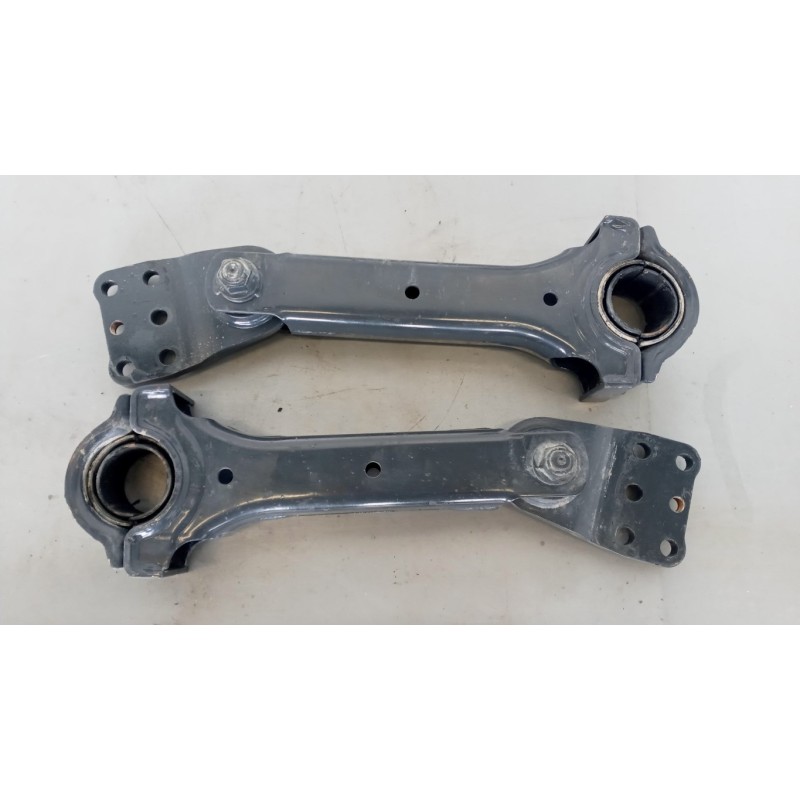 IVECO REAR STABILIZER BAR  IVECO TRAKKER 2013> used