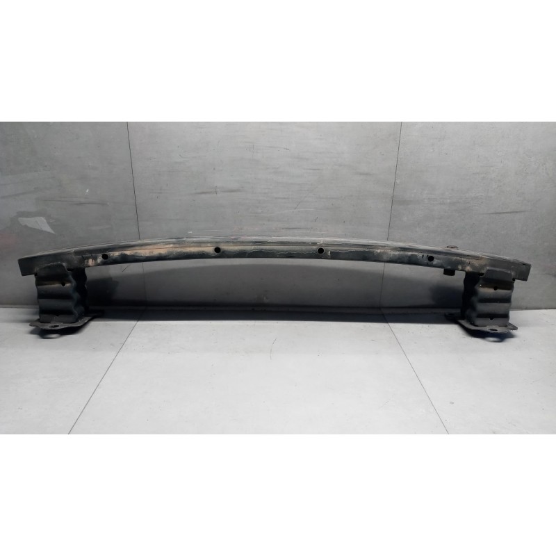 PEUGEOT TRAVERSA ANTERIORE PARAURTO PEUGEOT 207 2009>2012 usato