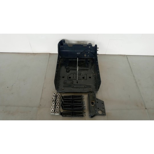 BATTERY CARRIER IVECO TRAKKER 2013> used
