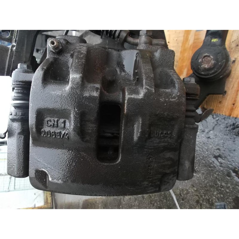 LAND ROVER PINZA ANTERIORE SINISTRA LAND ROVER Range Rover 1994>2002 P38A usato