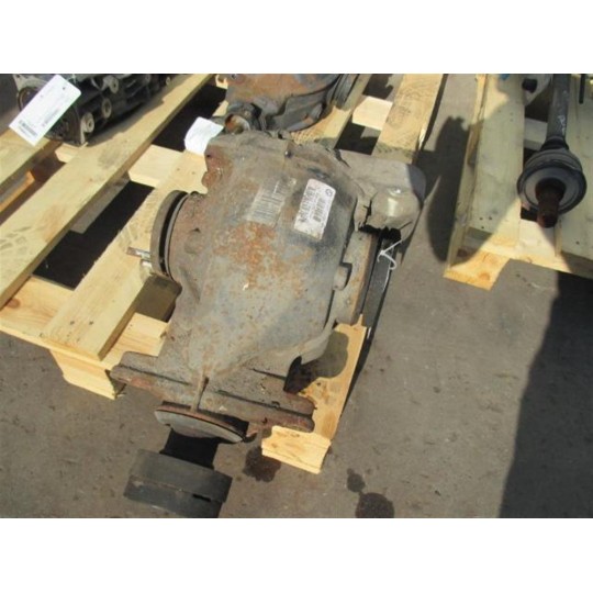 GRUPPO DIFFERENZIALE POSTERIORE BMW Serie 7 (E65/E66) 2002> usato