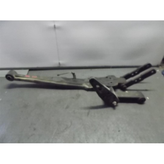 SUPPORTO SOSPENSIONI RENAULT truck Premium 2005>2013 usato