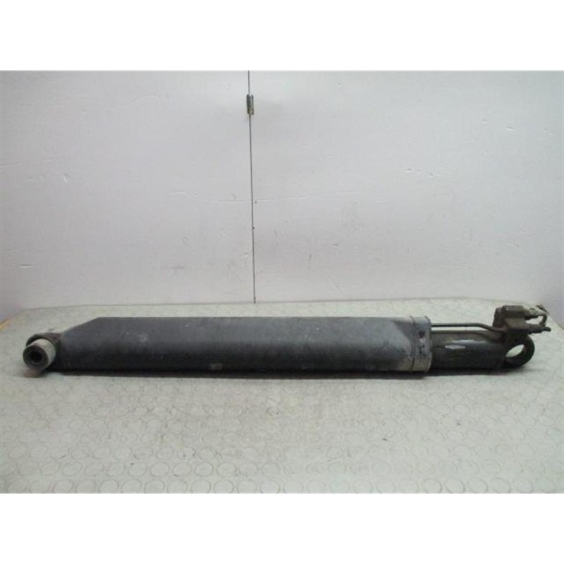 VOLVO truck PISTONE ALZA CABINA VOLVO truck FH12 II 2002>2008 usato