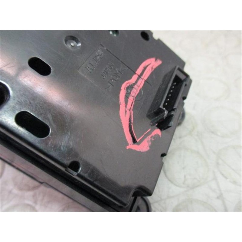 BMW INTERRUTTORI E PULSANTI ALZAVETRI BMW Serie 5 (E60/E61) 2004> usato