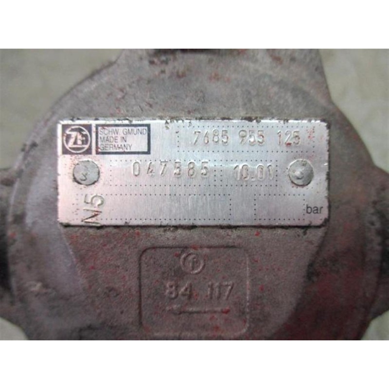 IVECO STEERING PUMP IVECO EUROTECH used