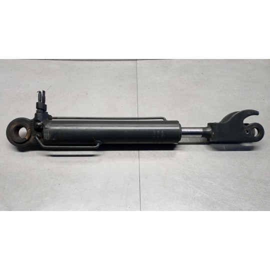 PISTONE ALZA CABINA MERCEDES-BENZ truck Atego 940 usato