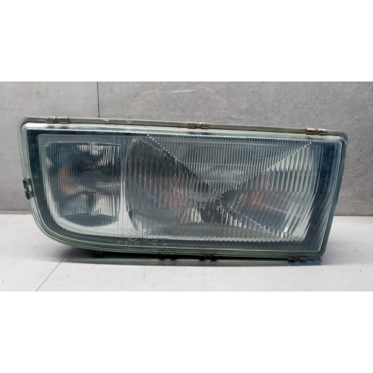 RIGHT HEADLIGHT MERCEDES-BENZ truck Atego 940 used