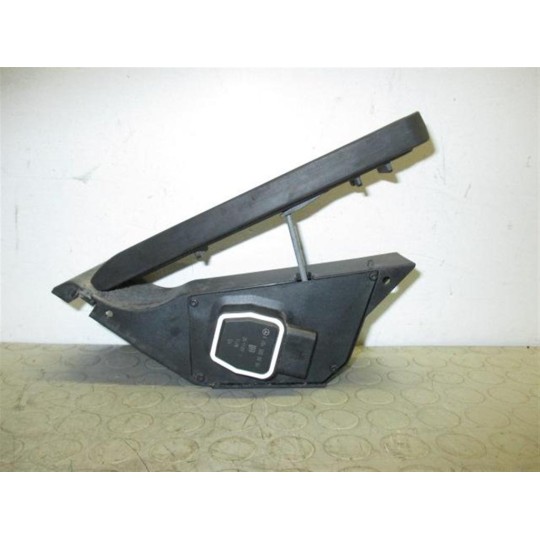 PEDALE ACCELERAZIONE ELETTRONICO MERCEDES-BENZ Classe C (W204) 2007>2011 usato