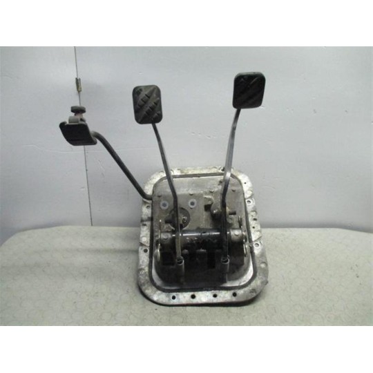 BLOCCO PEDALIERA RENAULT truck Premium 1996>2005 usato