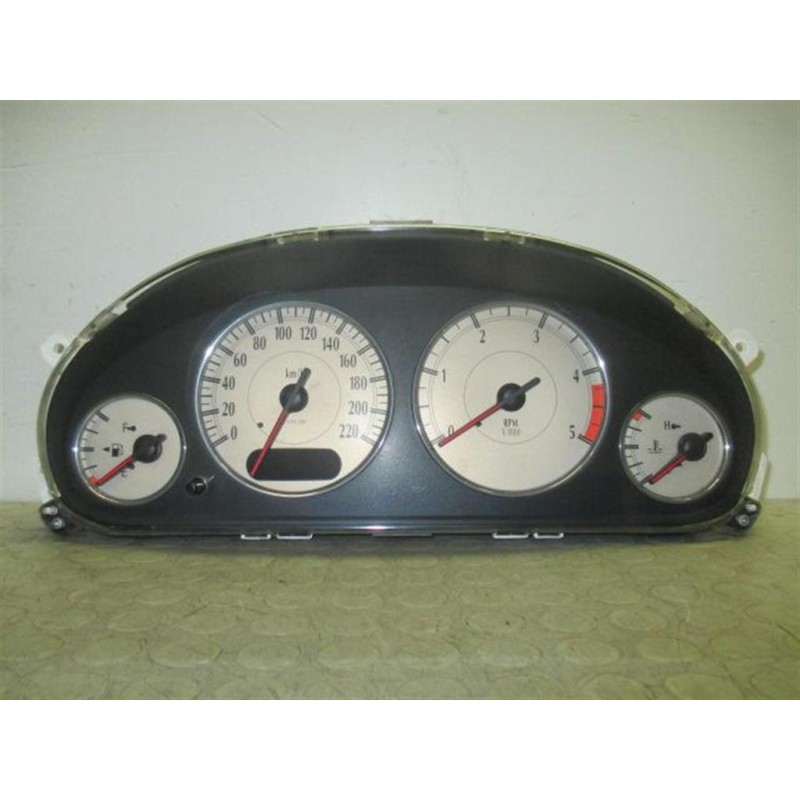 CHRYSLER QUADRO STRUMENTI CHRYSLER Voy./G.Voyager 2001>2004 usato