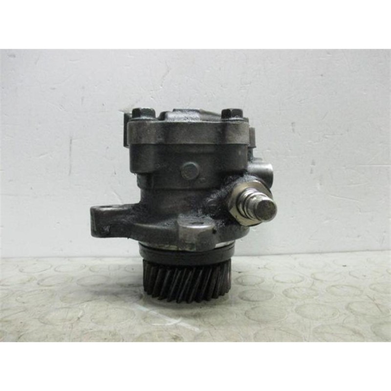 ISUZU STEERING PUMP ISUZU NPR used