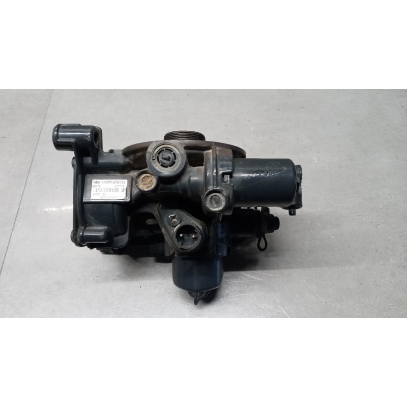 IVECO DRIER BARKESYSTEM  IVECO TRAKKER 2013> used