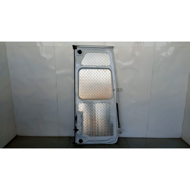 RENAULT van LEFT LOAD DOOR RENAULT van Master 2014>2019 used