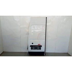 LEFT LOAD DOOR RENAULT van...