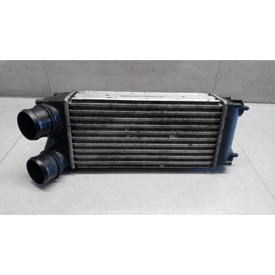 RADIATORE INTERCOOLERS PEUGEOT 3008 2009> usato