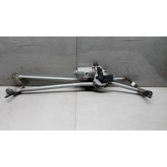 windshield wiper motor RENAULT van Master 2014>2019 used